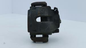 Begagnade Främre bromsok, vänster BMW M3 (E46/2C) 3.2 24V Pris € 125,00 Marginaltabell erbjuds av Automaterialen Ronald Morien B.V.