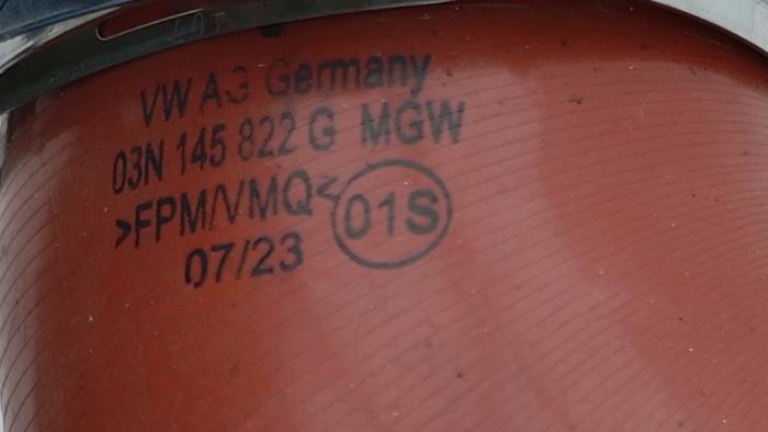 Laddluftkylarslang från en MAN TGE 2.0 TDI 2023