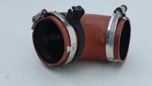 Gebruikte Intercooler Slang MAN TGE 2.0 TDI Prijs € 90,75 Inclusief btw aangeboden door Automaterialen Ronald Morien B.V.