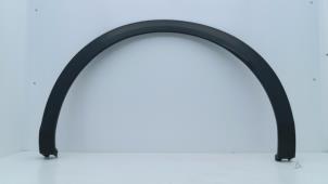 Używane Rozszerzenie chlapacza Citroen C5 X (NC/ND) 1.6 Hybrid 225 Cena € 48,99 Z VAT oferowane przez Automaterialen Ronald Morien B.V.