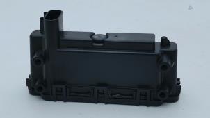 Używane Sterownik ESP Citroen C5 X (NC/ND) 1.6 Hybrid 225 Cena € 75,00 Z VAT oferowane przez Automaterialen Ronald Morien B.V.