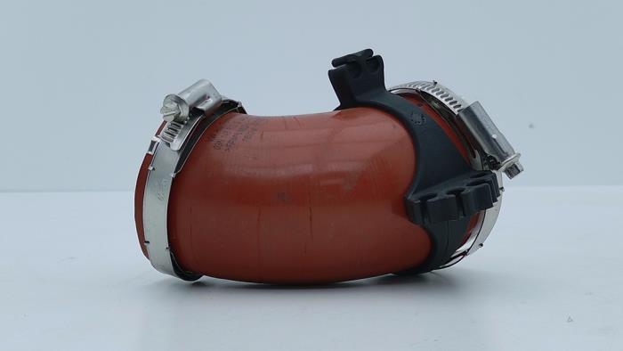 Laddluftkylarslang från en Volkswagen Crafter (SY) 2.0 TDI RWD 2024