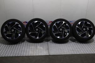 Begagnade Sporthjulsuppsättning + däck Volkswagen ID.3 (E11/E12) First, Life, Pro 58 kWh Pris € 595,01 Inklusive moms erbjuds av Automaterialen Ronald Morien B.V.