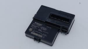 Używane Modul immobilizera Renault Arkana (RJLL) 1.3 TCe 140 16V Cena € 95,00 Procedura marży oferowane przez Automaterialen Ronald Morien B.V.