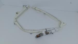 Używane Kurtyna Renault Arkana (RJLL) 1.3 TCe 140 16V Cena € 245,00 Procedura marży oferowane przez Automaterialen Ronald Morien B.V.