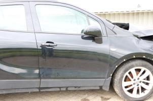 Używane Drzwi prawe przednie wersja 4-drzwiowa Opel Mokka/Mokka X 1.4 Turbo 16V 4x2 Cena € 725,00 Procedura marży oferowane przez Automaterialen Ronald Morien B.V.
