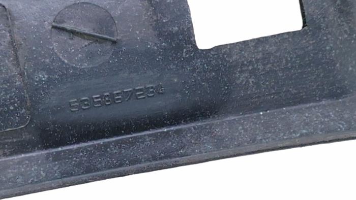 A-stijl Afdekkap rechts van een Volkswagen Corrado 1.8 G60 1990