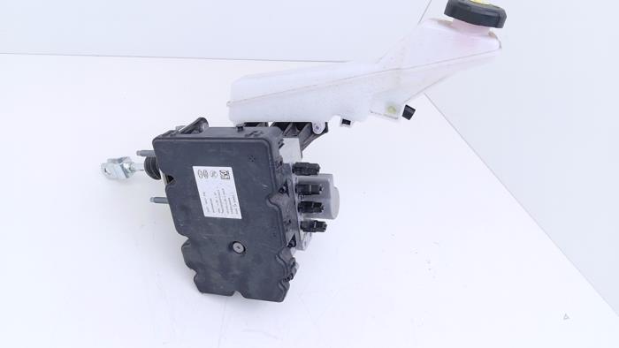 Bromsservo från en Kia Niro I (DE) E-Niro 64 kWh 2020