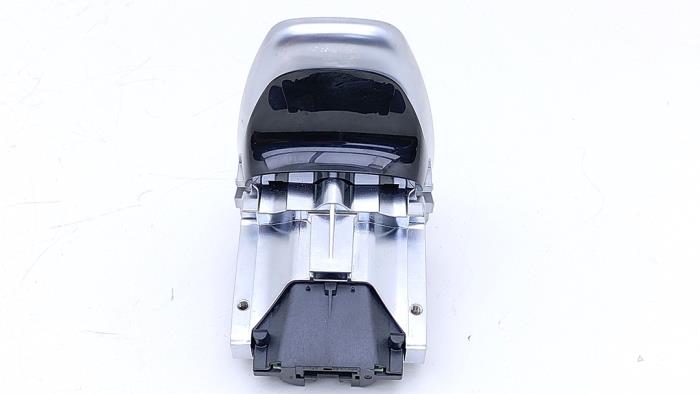 MMI-brytare från en Mercedes-AMG S AMG (W222) 4.0 S-63 L AMG V8 Turbo 4-Matic+ 2018