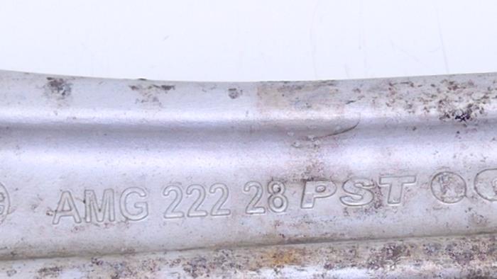 Främre gaffelben, höger från en Mercedes-AMG S AMG (W222) 4.0 S-63 L AMG V8 Turbo 4-Matic+ 2018