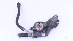 Gebruikte Koelvloeistof pomp BMW M4 (F82) M4 3.0 24V TwinPower Turbo Prijs € 125,00 Margeregeling aangeboden door Automaterialen Ronald Morien B.V.