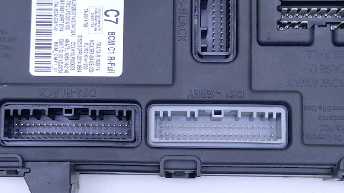 Computer Body Control van een Renault Megane IV Estate (RFBK) 1.2 Energy TCE 130 2016