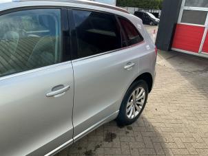 Gebruikte Portier 4Deurs links-achter Audi Q5 (8RB) 2.0 TFSI 16V Quattro Prijs € 495,00 Margeregeling aangeboden door Automaterialen Ronald Morien B.V.