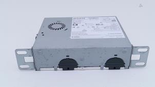 Używane Jednostka multimedialna Renault Clio V (RJAB) 1.6 E-Tech 145 16V Cena € 189,00 Z VAT oferowane przez Automaterialen Ronald Morien B.V.