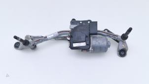 Używane Silnik i mechanizm wycieraczki Ford Fiesta 7 1.0 EcoBoost 12V Cena € 65,00 Procedura marży oferowane przez Automaterialen Ronald Morien B.V.