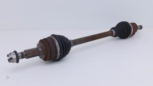 Gebruikte Cardanas links-voor (VWA) Renault Kangoo Express (FW) 1.5 dCi 90 FAP Prijs € 75,00 Margeregeling aangeboden door Automaterialen Ronald Morien B.V.