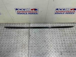 Gebruikte Sideskirt links Mercedes E-Klasse AMG (W212) 5.5 E-63 S AMG V8 32V 4-Matic Prijs € 295,00 Margeregeling aangeboden door Automaterialen Ronald Morien B.V.
