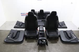 Begagnade Klädsel, uppsättning (komplett) Volvo XC40 (XZ) Recharge Twin 78 kWh Pris € 719,95 Inklusive moms erbjuds av Automaterialen Ronald Morien B.V.