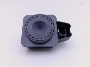 Begagnade Larmsensor Volkswagen Tiguan Allspace (BW2) 2.0 TSI 16V 4Motion Pris € 48,40 Inklusive moms erbjuds av Automaterialen Ronald Morien B.V.