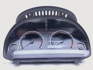 Gebruikte Instrumentenpaneel BMW 5 serie Touring (F11) 520d 16V Prijs € 395,00 Margeregeling aangeboden door Automaterialen Ronald Morien B.V.