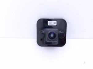 Gebruikte Achteruitrij Camera Nissan Qashqai (J12) 1.3 DIG-T 150 16V Prijs € 149,00 Inclusief btw aangeboden door Automaterialen Ronald Morien B.V.