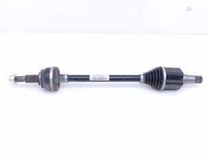 Begagnade Drivaxel, höger bak XPENG G6 Long Range 88 kW Pris € 195,00 Marginaltabell erbjuds av Automaterialen Ronald Morien B.V.