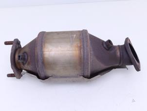 Begagnade Katalytisk avgasrenare Hyundai Tucson (NX) 1.6 T-GDI Hybrid 48V Pris € 549,00 Marginaltabell erbjuds av Automaterialen Ronald Morien B.V.