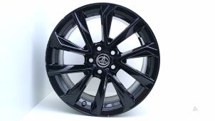 Gebruikte Velg Toyota Corolla Touring Sport (E21/EH1) 2.0 16V Hybrid Prijs € 135,00 Margeregeling aangeboden door Automaterialen Ronald Morien B.V.