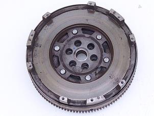 Begagnade Tvåmassesvänghjul Jeep Renegade (BU) 1.4 Multi Air 16V Pris € 95,00 Marginaltabell erbjuds av Automaterialen Ronald Morien B.V.