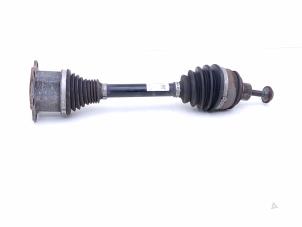 Begagnade Drivaxel, höger fram Audi RS Q8 4.0 V8 32V RS TFSI Mild Hybrid Quattro Pris € 395,00 Marginaltabell erbjuds av Automaterialen Ronald Morien B.V.