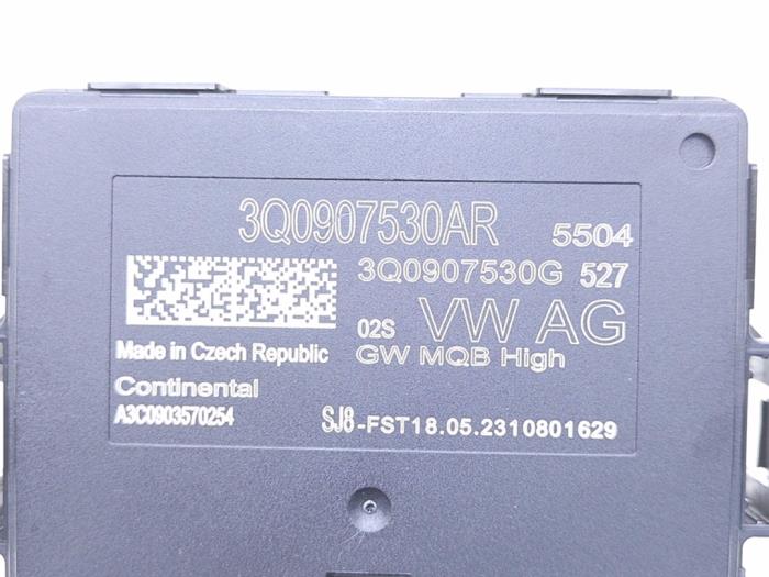 Gateway-modul från en Volkswagen Transporter T6 2.0 TDI 150 4Motion 2023