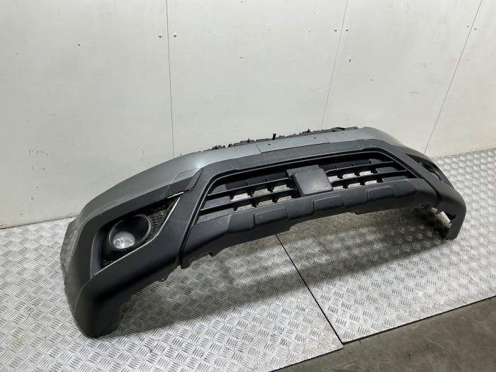 Voorbumper van een Suzuki SX4 S-Cross (JY) 1.0 Booster Jet Turbo 12V 2018