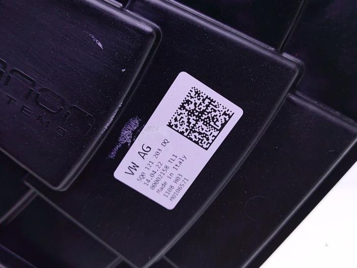 Kylfläkt från en Audi A3 Sportback (8YA) 1.0 30 TFSI 12V Mild hybrid 2021