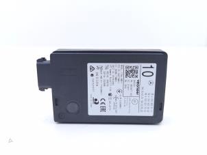 Gebruikte ACC Sensor (afstand) Mercedes E Estate (S213) E-200d 1.6 Turbo 16V Prijs € 195,00 Margeregeling aangeboden door Automaterialen Ronald Morien B.V.