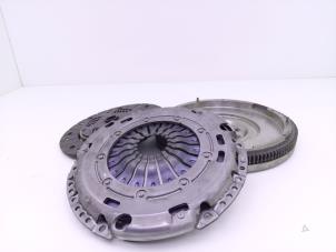 Nowe Zestaw sprzegla (kompletny) Volkswagen Golf VII (AUA) 1.4 TSI 16V Cena € 129,00 Z VAT oferowane przez Automaterialen Ronald Morien B.V.