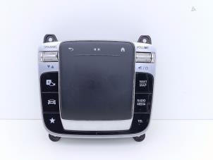 Gebruikte Bediening boordcomputer Mercedes A Limousine (177.1) 1.5 A-180d Prijs € 89,00 Margeregeling aangeboden door Automaterialen Ronald Morien B.V.