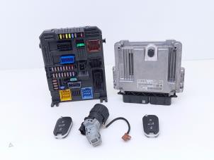 Gebruikte Kontaktslot + computer Peugeot Partner (EF/EU) 1.5 BlueHDi 130 Prijs € 295,00 Margeregeling aangeboden door Automaterialen Ronald Morien B.V.