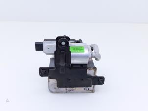 Gebruikte Oliekoeler Hyundai Ioniq 5 (NE) 77/84 kWh RWD Prijs € 272,25 Inclusief btw aangeboden door Automaterialen Ronald Morien B.V.