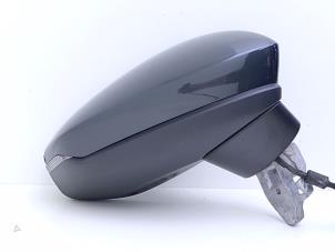 Używane Lusterko zewnetrzne prawe Audi A3 Sportback (8YA) 1.4 40 TFSIe 16V Cena € 145,00 Procedura marży oferowane przez Automaterialen Ronald Morien B.V.