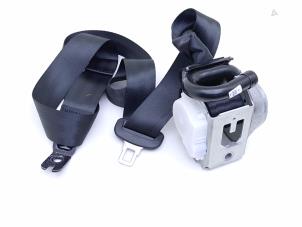 Używane Pas bezpieczenstwa lewy tyl Audi A3 Sportback (8YA) 1.4 40 TFSIe 16V Cena € 165,00 Procedura marży oferowane przez Automaterialen Ronald Morien B.V.