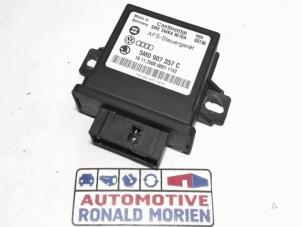 Gebruikte Computer bochtverlichting Volkswagen Passat CC (357) 2.0 TDI 16V 135 Prijs € 29,00 Margeregeling aangeboden door Automaterialen Ronald Morien B.V.