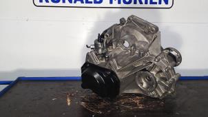 Gereviseerde Versnellingsbak Volkswagen Golf V (1K1) 1.6 Prijs € 1.203,95 Inclusief btw aangeboden door Automaterialen Ronald Morien B.V.