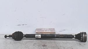 Gebruikte Aandrijfas rechts-voor Volkswagen Golf VI (5K1) 2.0 TDI 16V Prijs € 65,00 Margeregeling aangeboden door Automaterialen Ronald Morien B.V.