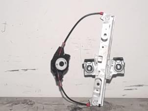 Gebruikte Ruitmechaniek 4Deurs rechts-achter Ford Fiesta 6 (JA8) 1.6 TDCi 16V ECOnetic Prijs € 40,00 Margeregeling aangeboden door Automaterialen Ronald Morien B.V.