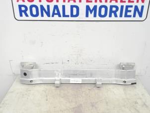 Begagnade Stötfångarram, bak BMW Z4 Roadster (E89) sDrive 30i 3.0 24V Pris € 60,00 Marginaltabell erbjuds av Automaterialen Ronald Morien B.V.