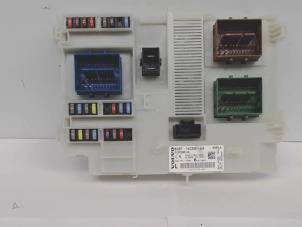 Begagnade Dator , karosskontroll (BCM) Volvo XC60 I (DZ) 2.0 D4 16V Pris € 200,00 Marginaltabell erbjuds av Automaterialen Ronald Morien B.V.