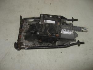 Gebruikte Handrem motor Opel Meriva 1.4 16V Ecotec Prijs € 99,00 Margeregeling aangeboden door Automaterialen Ronald Morien B.V.