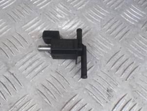 Begagnade Diverse Renault Clio III (BR/CR) 1.2 16V TCe 100 Pris € 25,00 Marginaltabell erbjuds av Automaterialen Ronald Morien B.V.