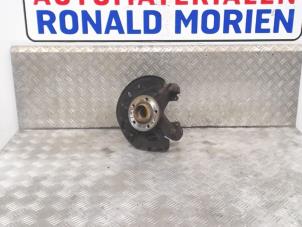 Gebruikte Fusee rechts-voor Volkswagen Polo V (6R) 1.0 TSI 12V BlueMotion Prijs € 100,00 Margeregeling aangeboden door Automaterialen Ronald Morien B.V.