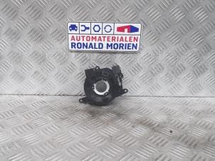 Używane Pierscien poduszki powietrznej Skoda Rapid Spaceback 1.6 TDI 16V Cena € 20,00 Procedura marży oferowane przez Automaterialen Ronald Morien B.V.